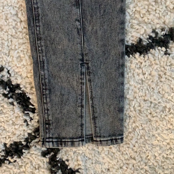 Black washed denim - Picture 2 of 3
